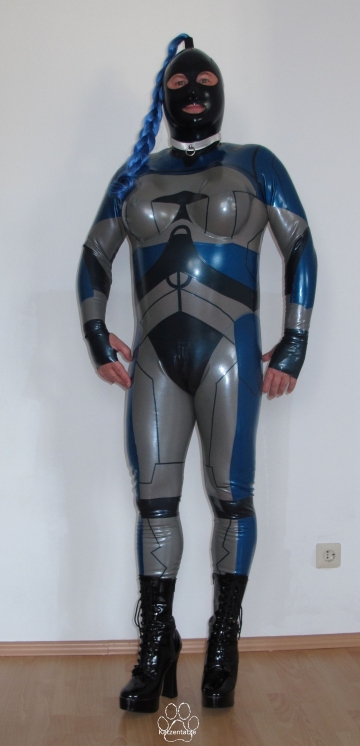 Juniper Ascending Plugsuit