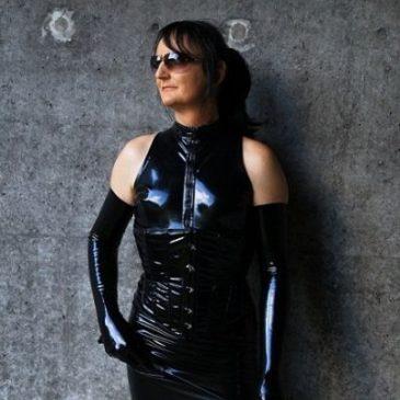 Lisa, eine Frau findet ihren Weg, der dritte Teil meiner „Susi – ein Latexwesen aus einer anderen Welt“ ist fertig